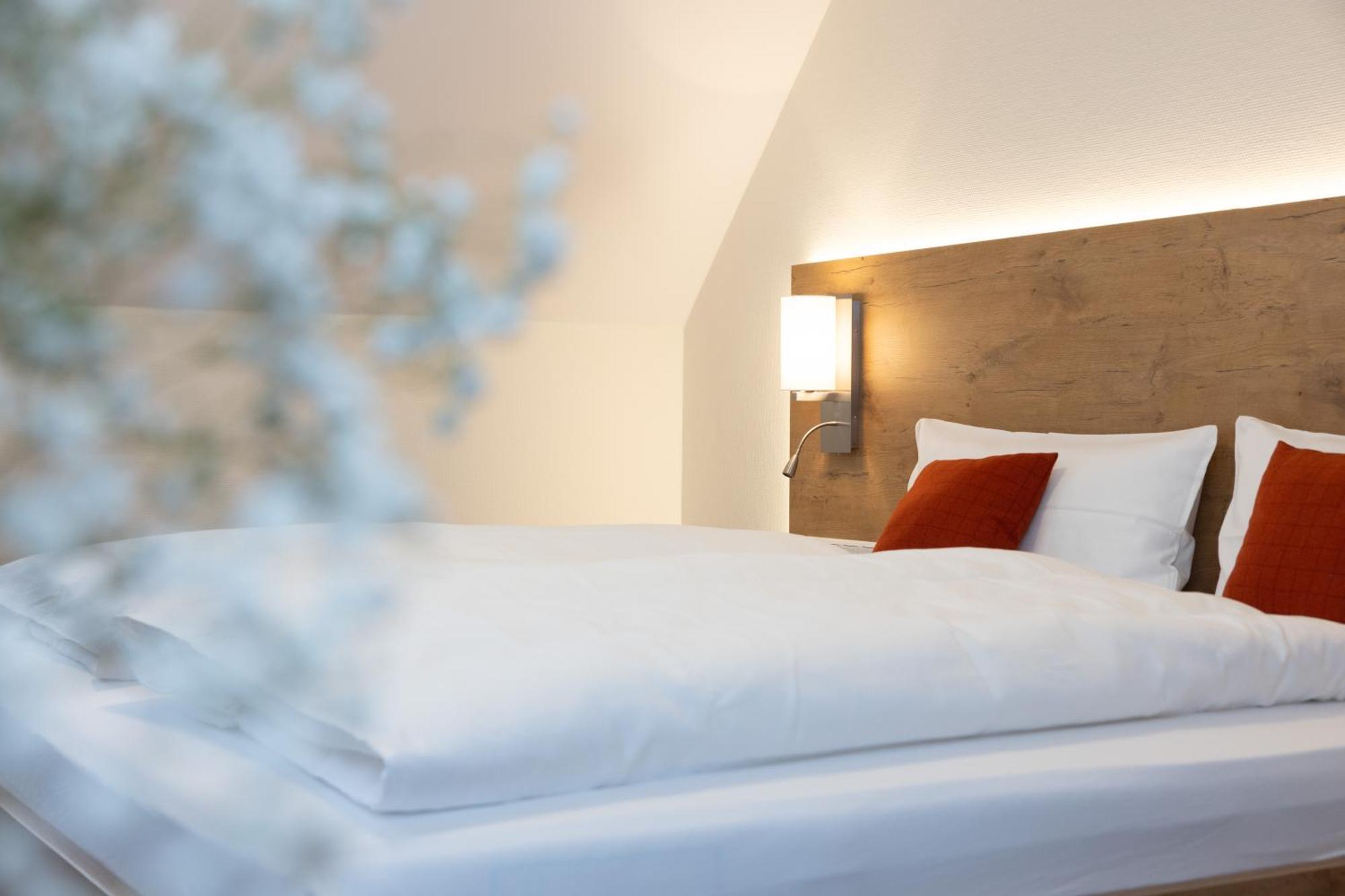Landhotel Steigenhaus Untermunkheim Екстериор снимка
