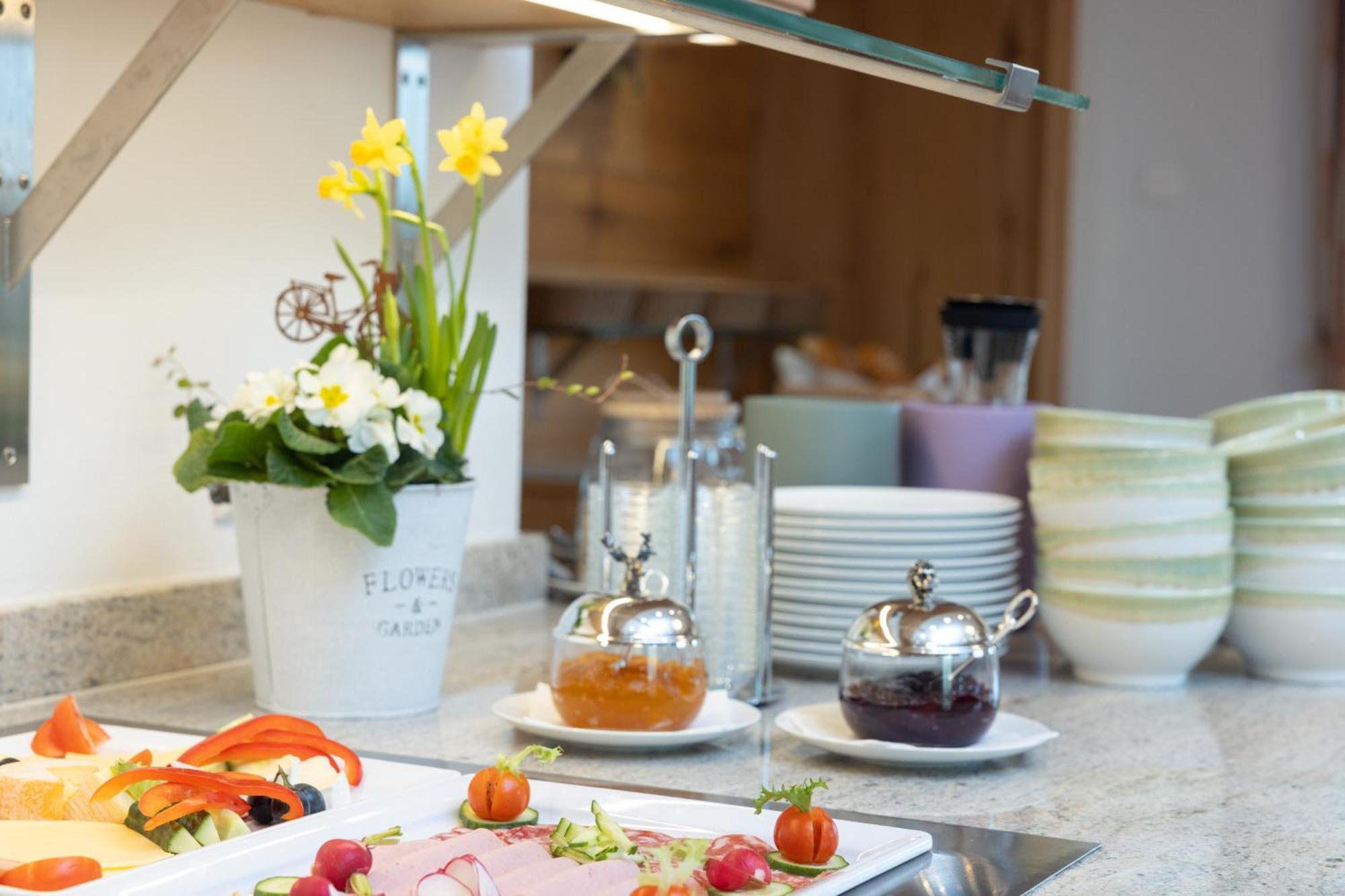 Landhotel Steigenhaus Untermunkheim Екстериор снимка